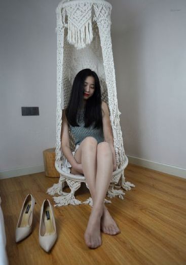 少妇精品蜜桃偷拍高潮系列_1080神马在线观看