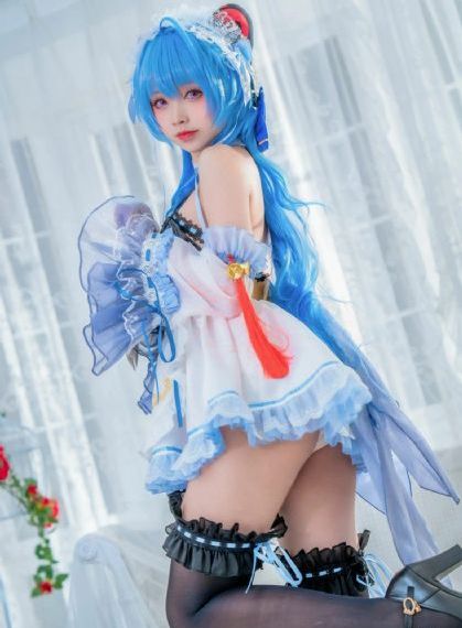 www蜜桃avcom_1080神马影院在线