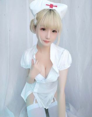 欧美成人h_HD完整在线观看