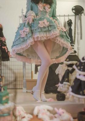 一级女厕厕露p偷拍撒尿_高清全集免费播放