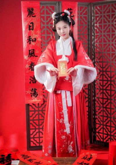日本娇小糟蹋人妻videos_视频大全成人直接看
