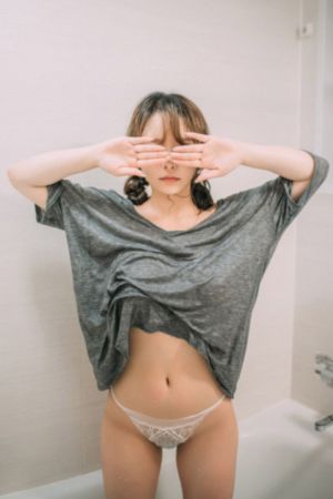 丰满人妻被猛烈进入中文字幕_HD神马影院手机在线