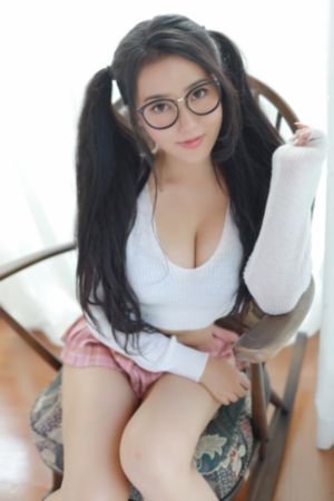 国产美女露脸口爆吞精_BD韩语高清在线观看