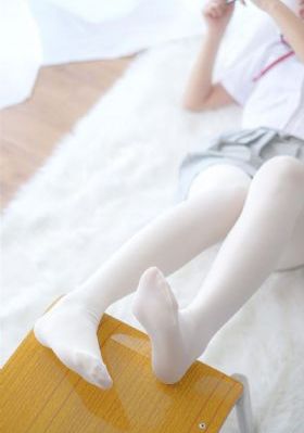 中文字幕少妇在线三级hd_高清电影完整版在线观看